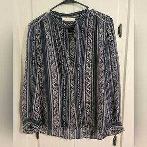 See By Chloe Crepe Blue Pattern Button Front Vneck Tie Long Sleeve Blouse small